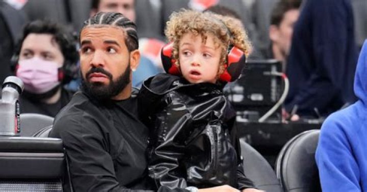 Adonis Graham & Sophie Brussaux Twin In Heartwarming New Instagram Photo