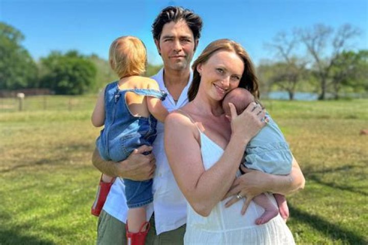 Adrian Grenier Biography, Age, Height, Wife, Net Worth, Family