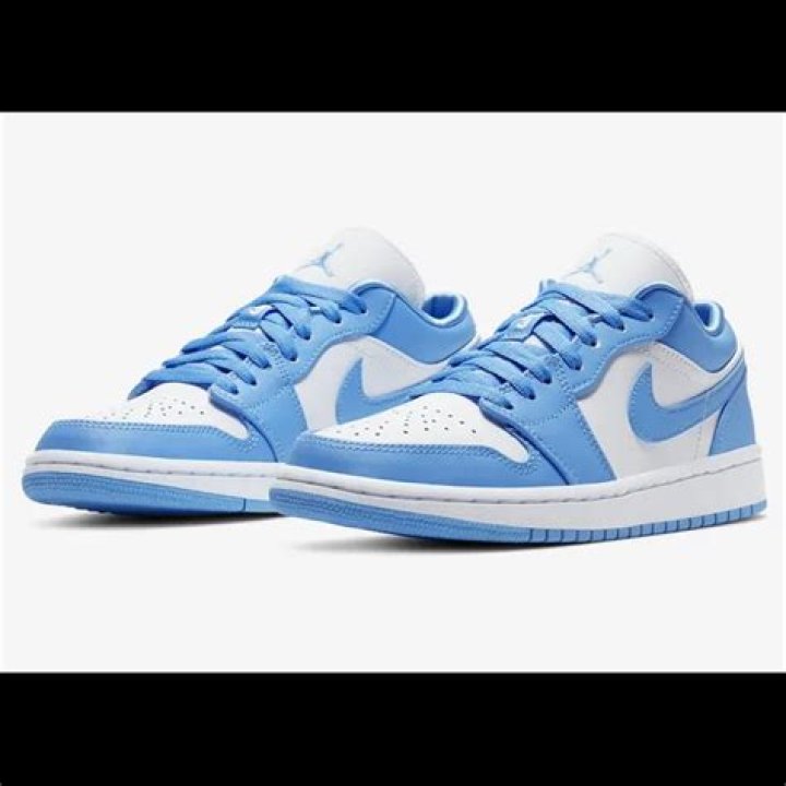 Air Jordan 1 Low “UNC” Restocking This Year