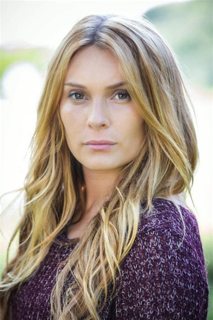 Aliette Opheim – Celebsgraphy