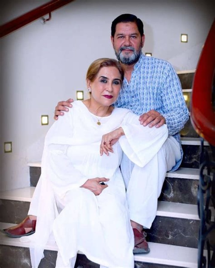 Amanda Macias Bio, Wiki, Age, Husband, Children, Family, Suspended, Height , Net Worth, Twitter and Instagram