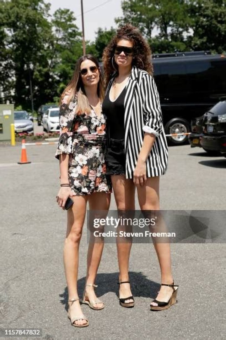 Amanda Zahui B Husband: Is Amanda Zahui B Married?