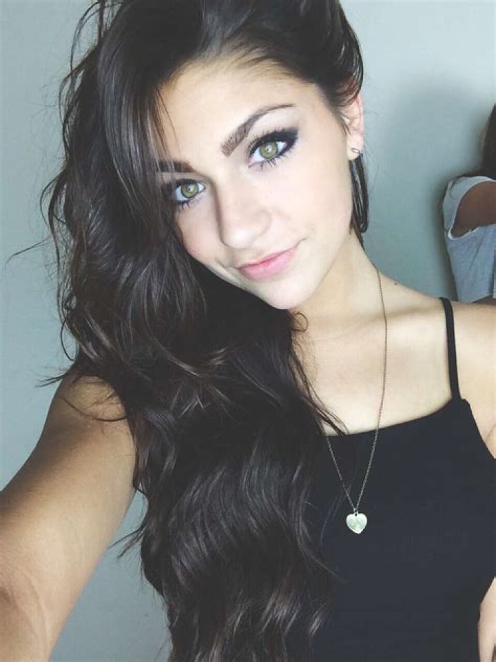 Andrea Russett