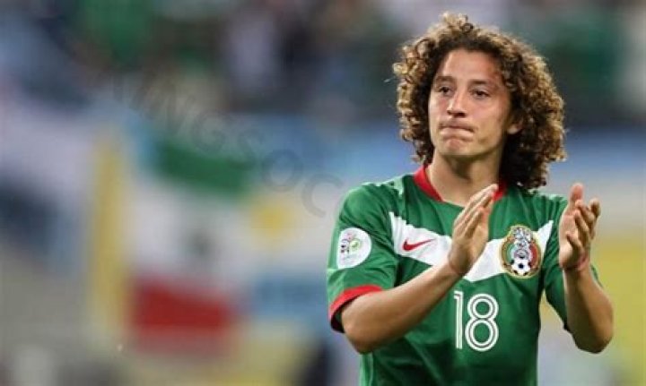 Andrés Guardado (Soccer Player) - Age, Birthday, Bio, Facts, Family, Net Worth, Height & More