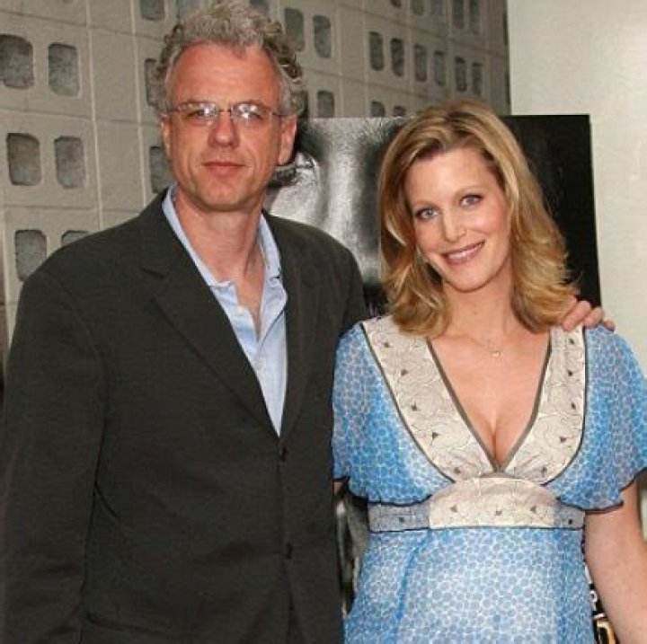 Anna Gunn Age, Height, Net Worth, Ex-Husband, Alastair Duncan