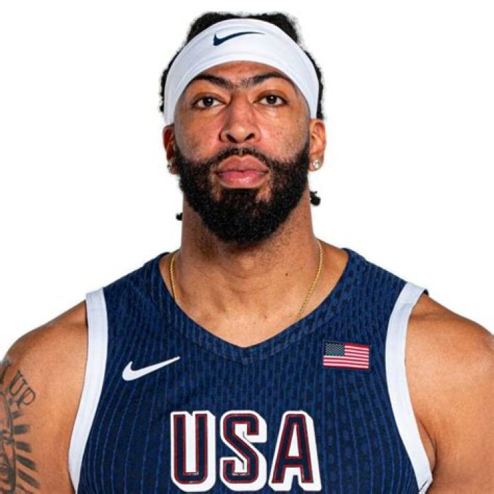 Anthony Davis (Jugador de Baloncesto) - Edad, cumpleaños, biografía, hechos, familia, patrimonio neto, altura y más