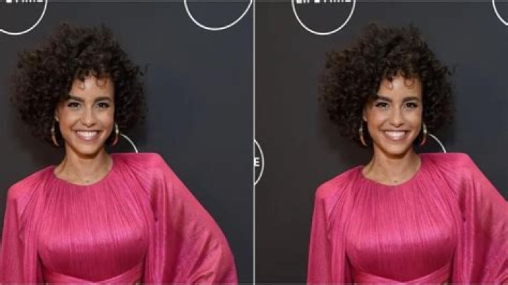 Araya Crosskill biography, net worth, parents, movies, husband-Parisa Fitz-Henley