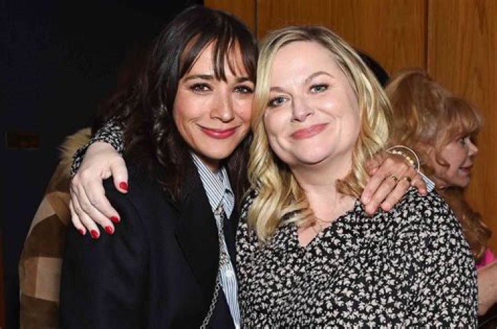 Are Amy Poehler and Rashida Jones friends? – Celebrity.fm – #1 Official Stars, Business & People Network, Wiki, Success story, Biography & Quotes