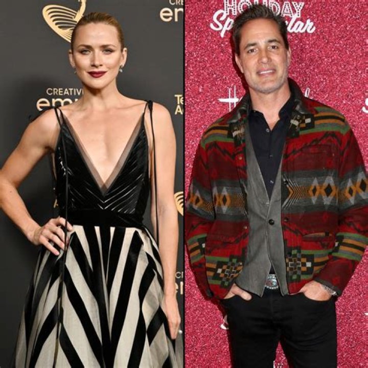 Are Victor Webster and Shantel VanSanten still together?
