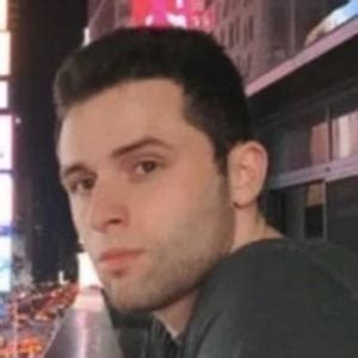 AustinShow (Twitch Star) - Age, Birthday, Bio, Facts, Family, Net Worth, Height & More