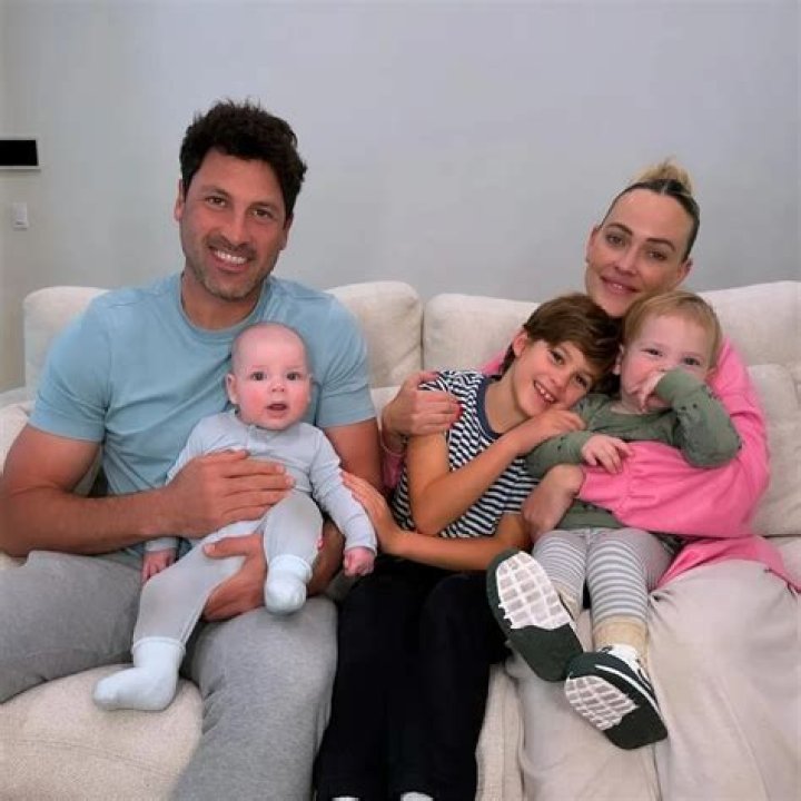 Baby No. 2? Peta Murgatroyd Dishes on Plans to Expand Their Family: ‘Maks Needs a Little Girl’