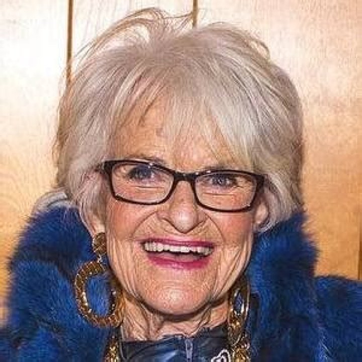 Baddiewinkle (Instagram Star) - Age, Birthday, Bio, Facts, Family, Net Worth, Height & More