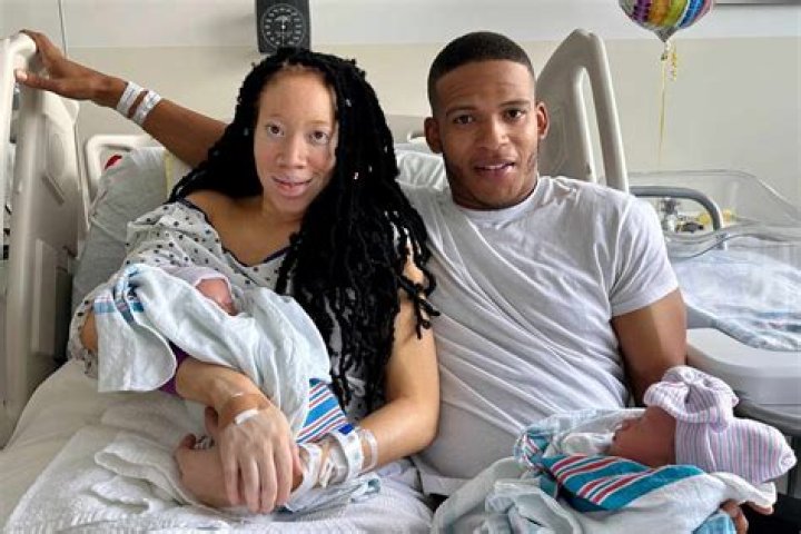 
BBNaija S7: “Did My Parents Give Birth To A Mad Girl? How Dare You Call Me Mad” – Bella To Sheggz 