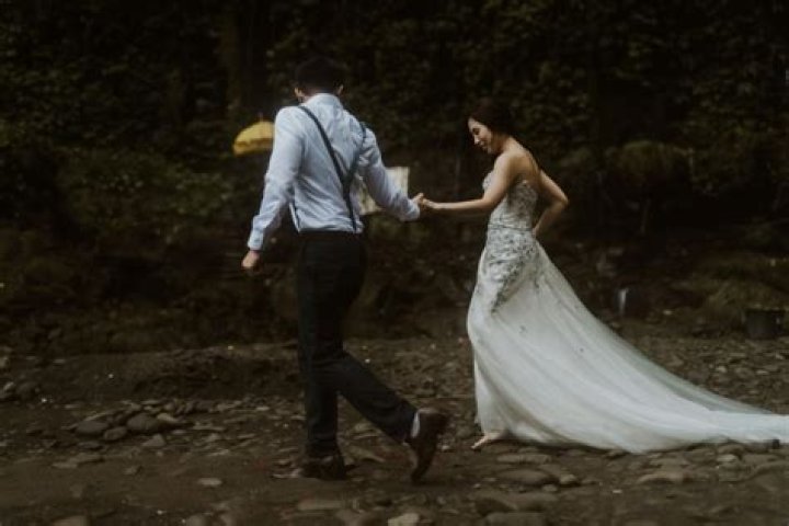 
BBN’s Bambam Shares Lovely Moment With Husband 