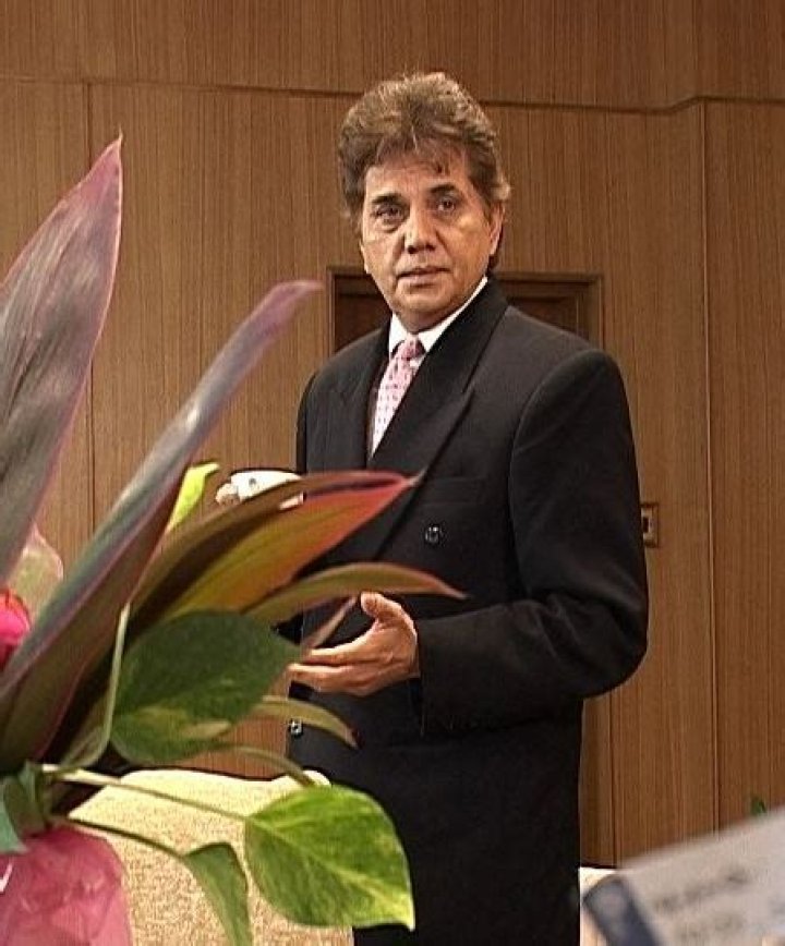 Biography, Wife, Children, Age, Parents, Family, Death Cause, News & More