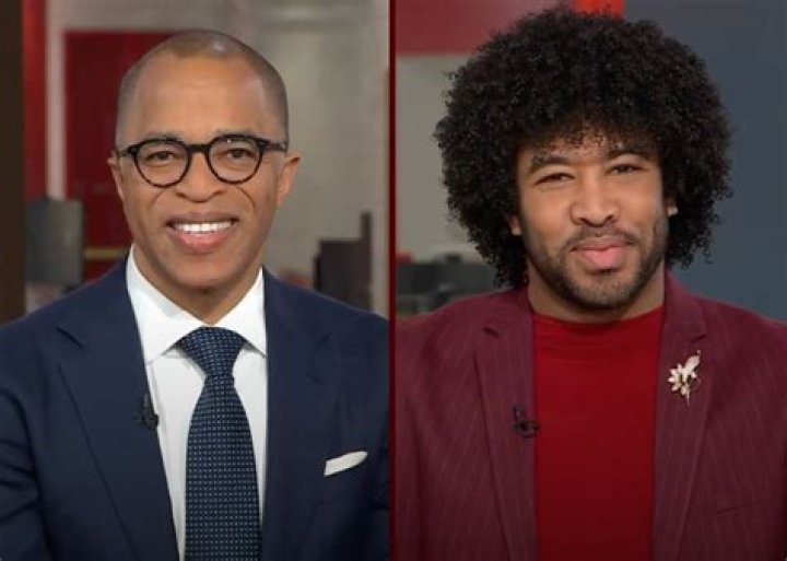 Black TV Host Hilariously Shades Colleague During Popeyes Taste Test