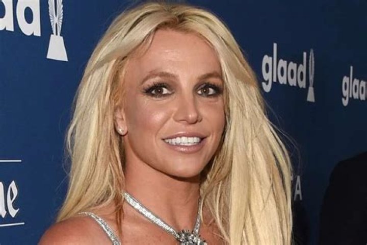 Britney Spears Posts Video Of Herself Making Silly Faces After Therapy Session