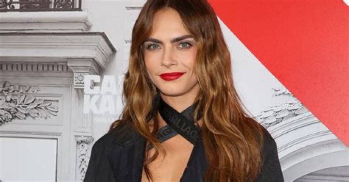 Cara Delevingne Shows Off Her Naked Yoga Session On IG