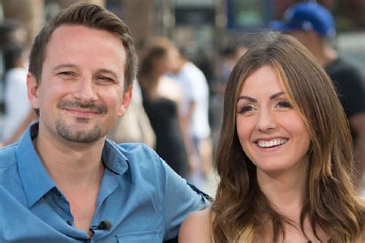 Carly Waddell Is Grateful For Fans’ Support After Evan Bass Split – Check Out Her Video!