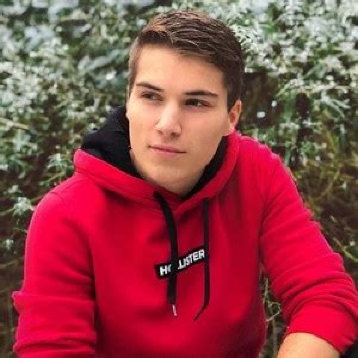 Cas Werox Bio | Age, Wiki, Net worth, Height, Relationship|