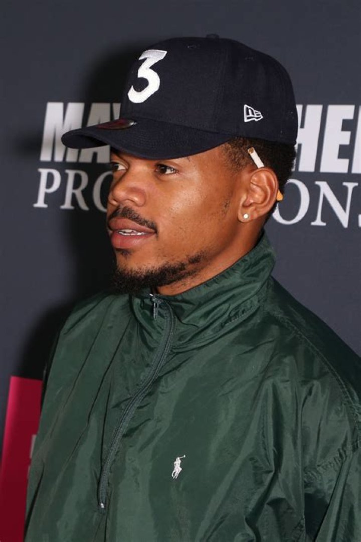 Chance The Rapper Tells Chicago Sun-Times "Get The Fuck Back"