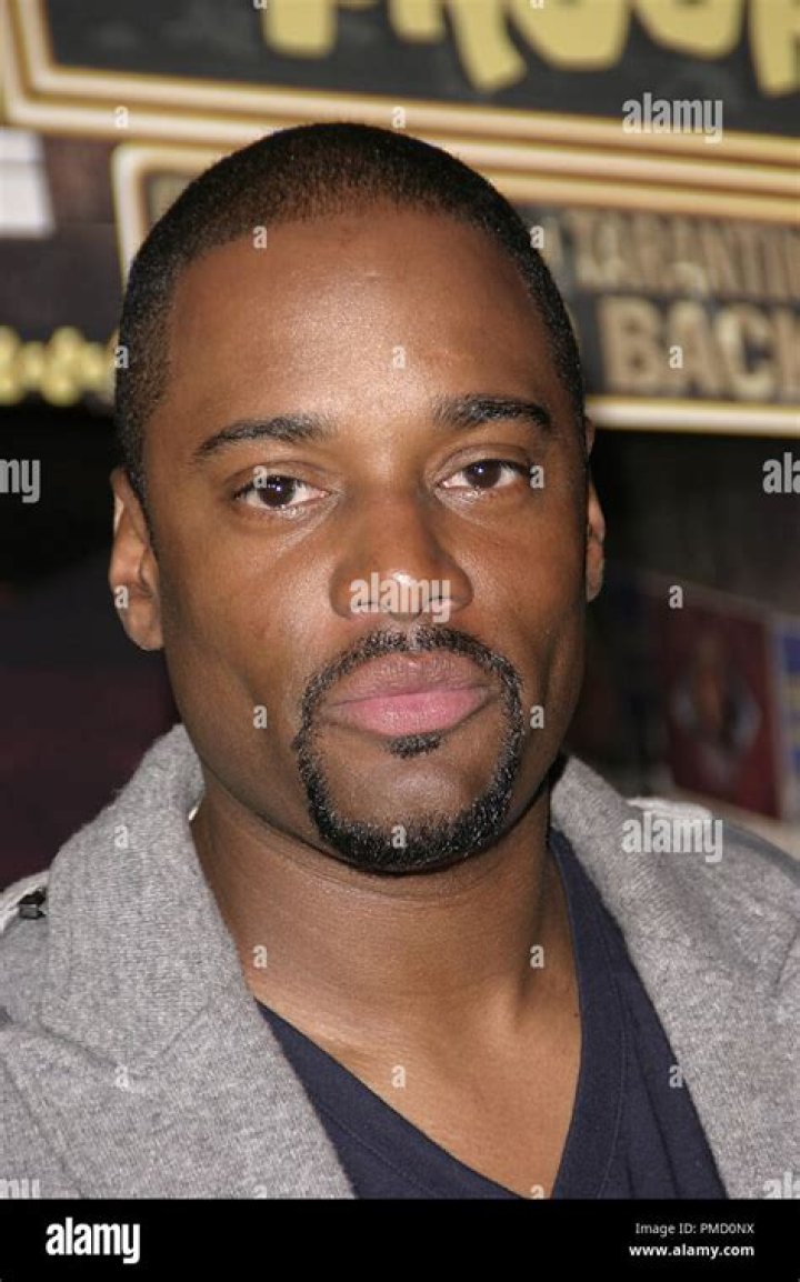 Charles Malik Whitfield (Actor de Televisión) - Edad, cumpleaños, biografía, hechos, familia, patrimonio neto, altura y más