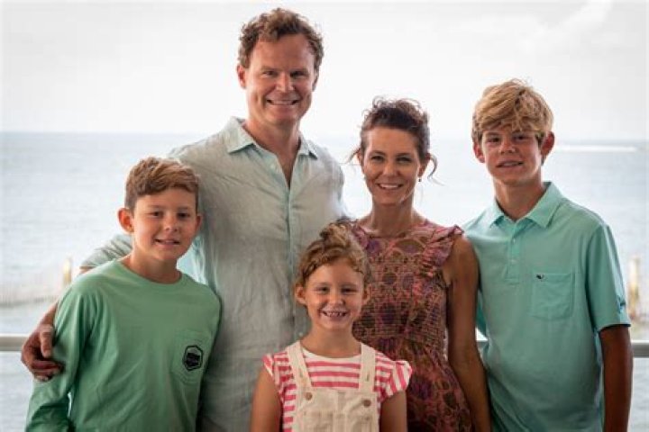 Children: Meet Drew Beachley Hubbard Stephanie Ruhle MSNBC Kids; Age & Family