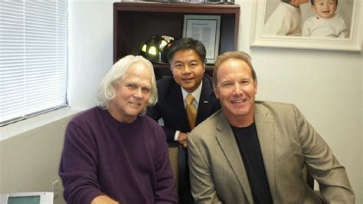 Christopher Dow Wiki (Tony Dow's Son) Biography, Wife, Age, Parents, Net worth, Family & More