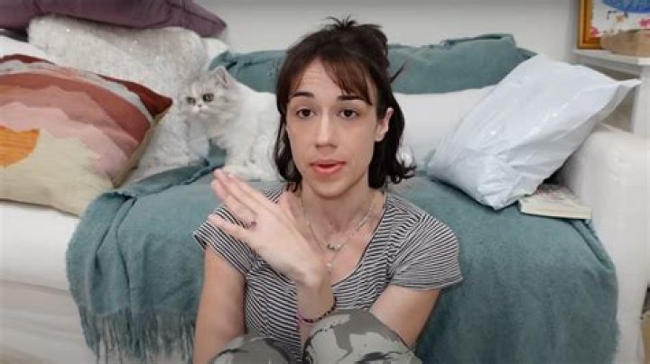 Colleen Ballinger (YouTube Star) - Age, Birthday, Bio, Facts, Family, Net Worth, Height & More