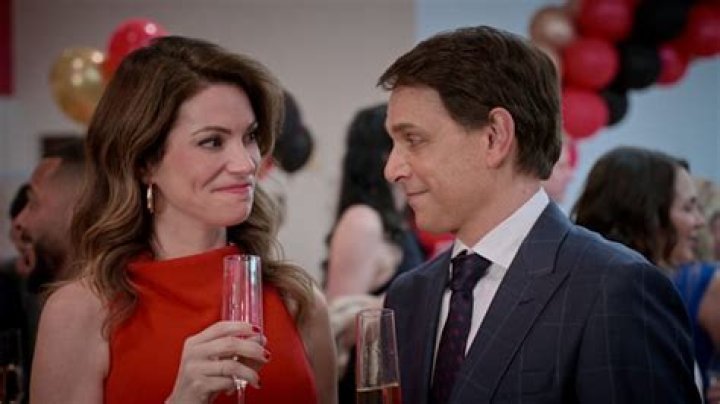 Courtney Henggeler Bio-Wiki, Age, Cobra Kai, Husband, Net Worth and Baby