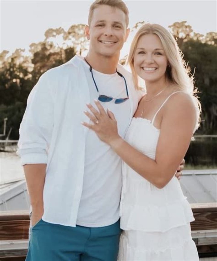 Daniel Jones Wife Or Girlfriend: Who Is He Dating After Ella Bonafede Split?