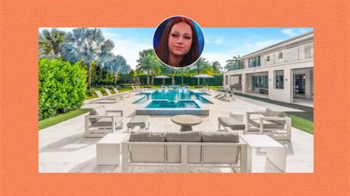 Danielle Bregoli’s Emojis: Get the Details on the “Cash Me Outside” Girl’s New App!