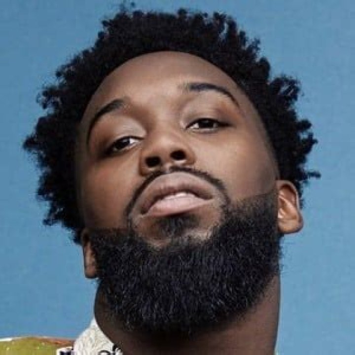 Dante Bowe (Gospel Singer) - Age, Birthday, Bio, Facts, Family, Net Worth, Height & More