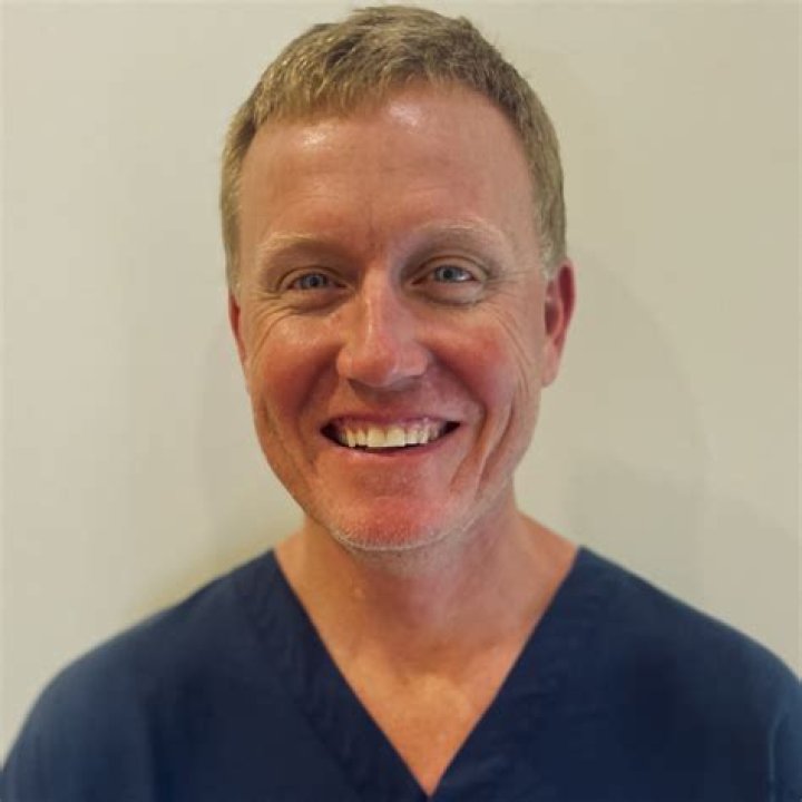 Dr. Darren Waters, MD – Semmes, AL