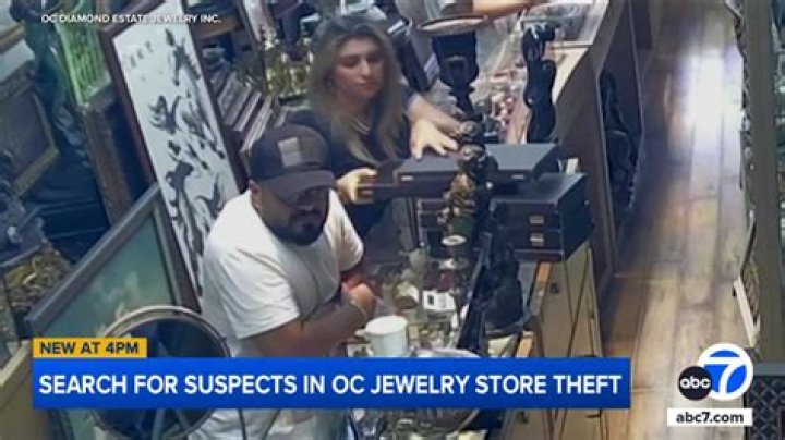 Demarcus Robinson Victim Of Gunpoint Robbery, Thieves Make Off With $100K Of Jewelry