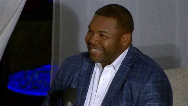 Demond Fernandez Height, Weight, Net Worth, Age, Birthday, Wikipedia, Who, Nationality, Biography