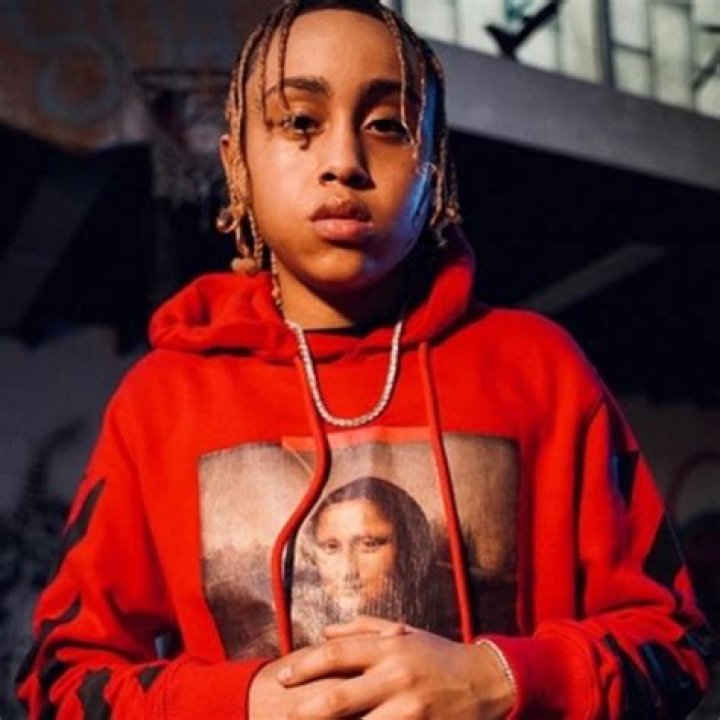 Dessa (Rapper) - Age, Birthday, Bio, Facts, Family, Net Worth, Height & More