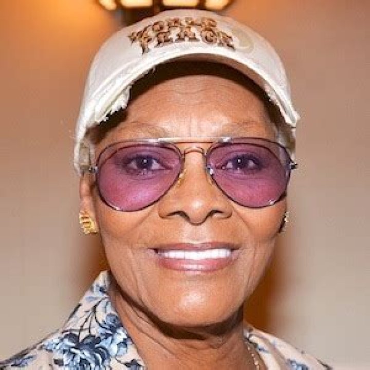 Dionne Warwick (Gospel Singer) - Age, Birthday, Bio, Facts, Family, Net Worth, Height & More