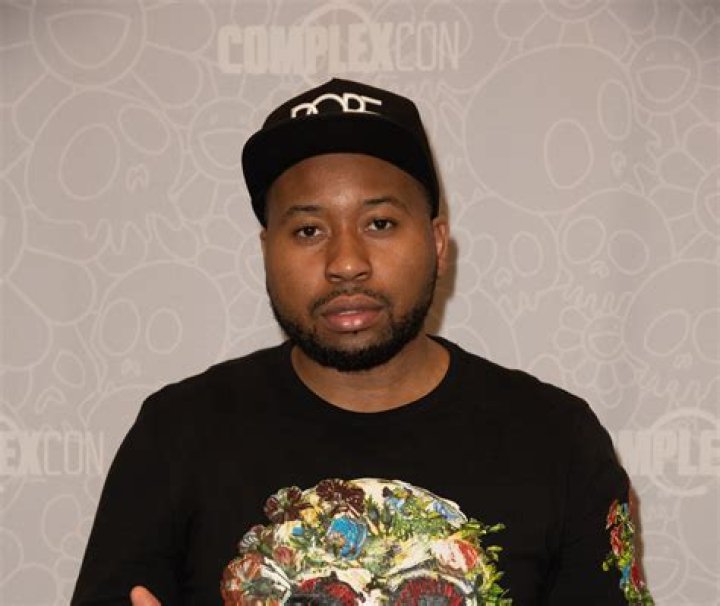 DJ Akademiks Calls Out Meek Mill & Freddie Gibbs While Addressing Allegations