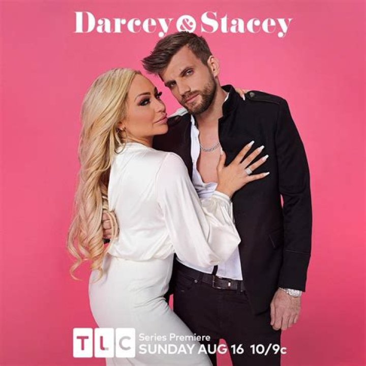 Does Jesse marry Darcey?