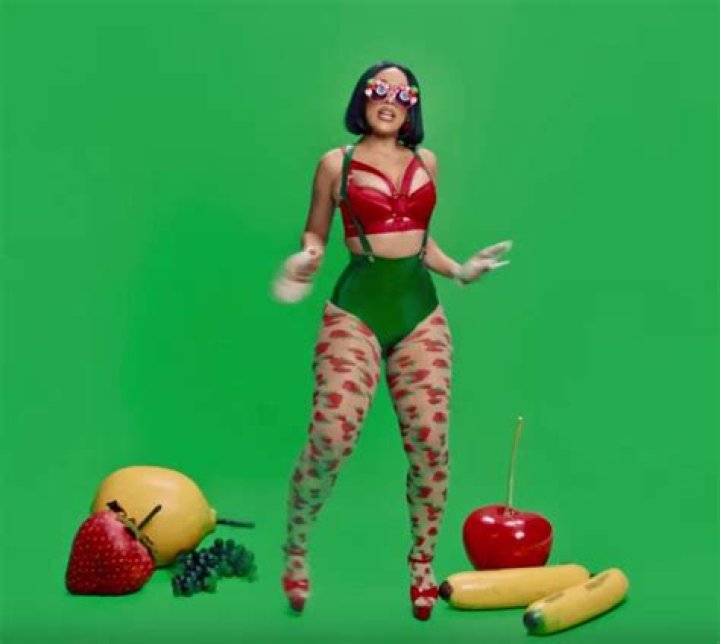 Doja Cat & Tyga Absolutely Revere The Booty On "Juicy"