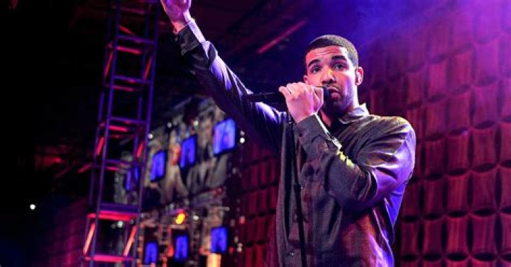 Drake Fans Think His Baby Mama Sophie Brussaux Got A Nose Job