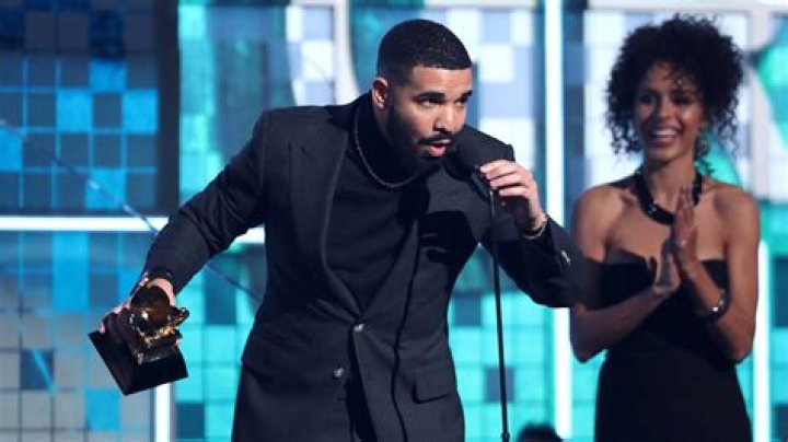 Drake Shouts Out Octavian After Singer Samples "Chicago Freestyle"