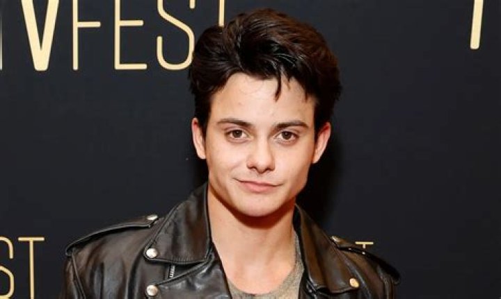 Dua Saleh Gender: Everything To Know About The Non-Binary Actor