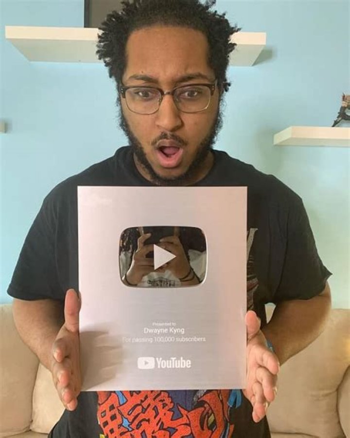 Dwayne Kyng (YouTube Star) - Age, Birthday, Bio, Facts, Family, Net Worth, Height & More