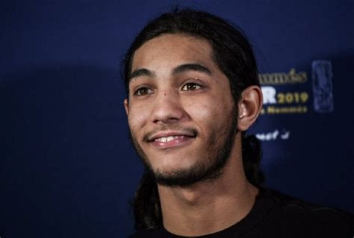 Dylan Robert Origine