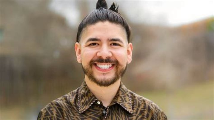 Edwin Castro (Twitch Star) - Age, Birthday, Bio, Facts, Family, Net Worth, Height & More