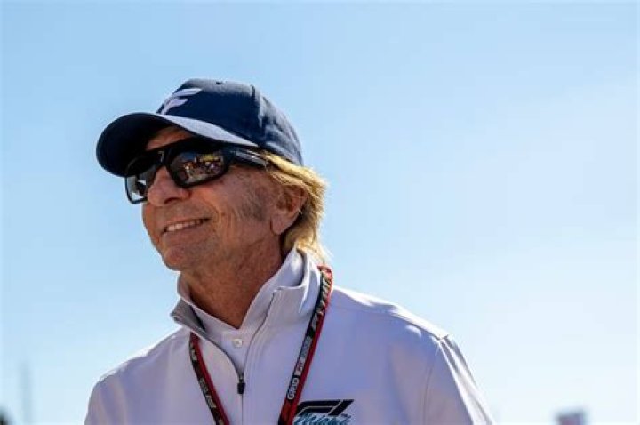 Emerson Fittipaldi Net Worth, Income, Salary, Earnings, Biography