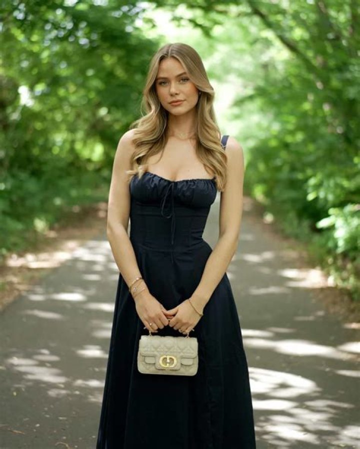 Emilia.bte (musical.ly star) Age - Bio, Wiki, Height, Net Worth, Relationship (2023)