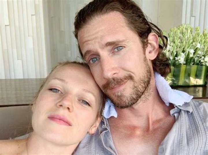 Emma Liddell Biography, Age, Height, Husband, Net Worth, Family